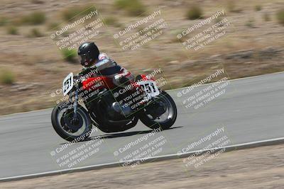 media/Apr-20-2025-AHRMA (Sun) [[393a79c373]]/Race/Group 5/Turn 4b/